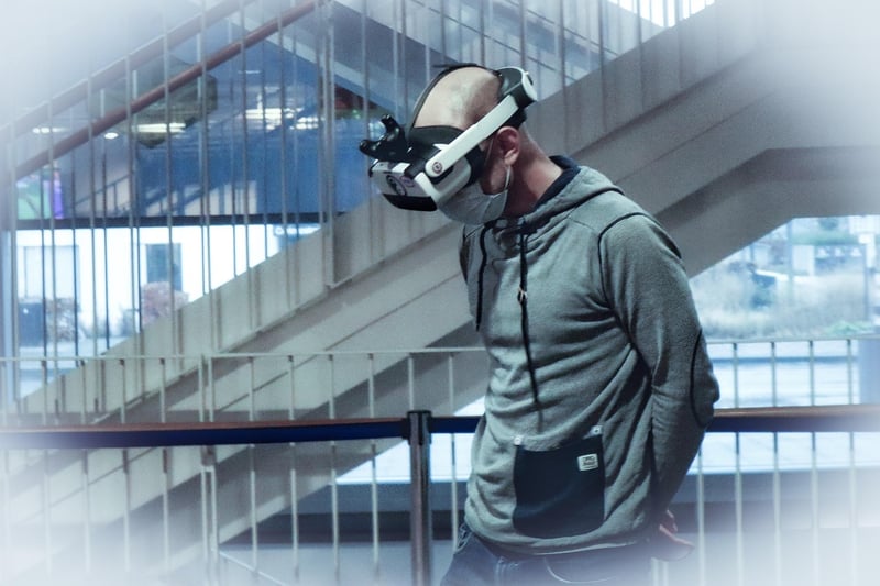 Temporal VR Headset